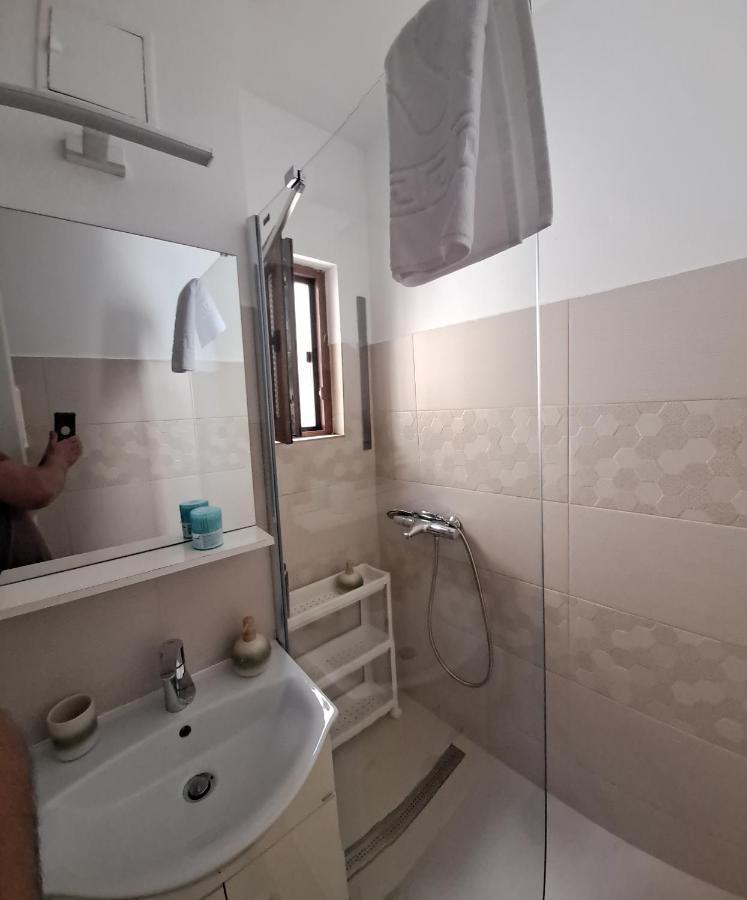 Happy Station Apartment Timisoara Bagian luar foto