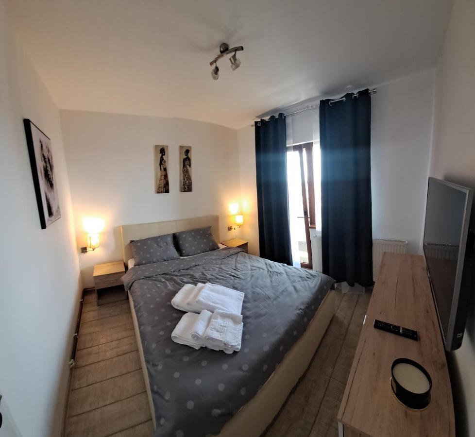 Happy Station Apartment Timisoara Bagian luar foto